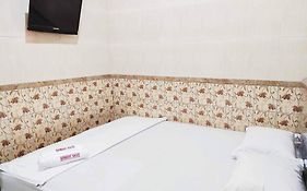 Queen Asri Mitra Reddoorz